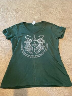 Women’s Green Tiger Khmer Graphic Tee